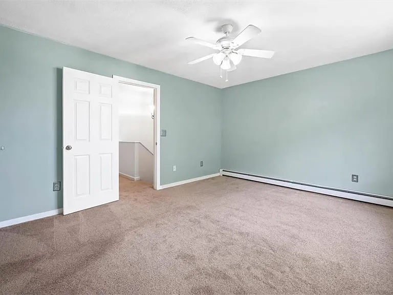 28 Primrose Ln — Photo 7