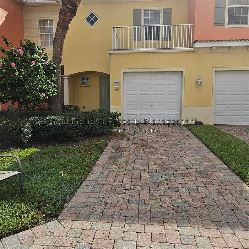 2 bed, 2.0 bath, 1749 sqft, $1,695 — Photo 1