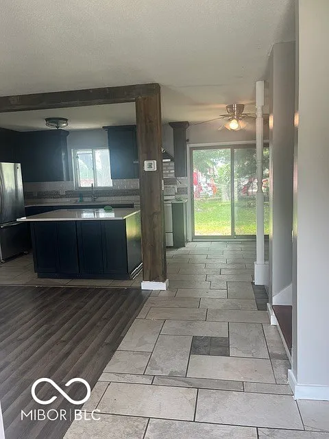 4 bed, 1792 sqft, $1,900 — Photo 3