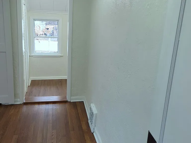 4119 S Benton Ave — Photo 41