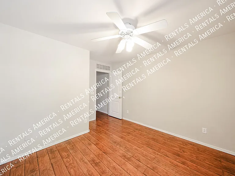 1623 E Wildhorse Pl — Photo 20