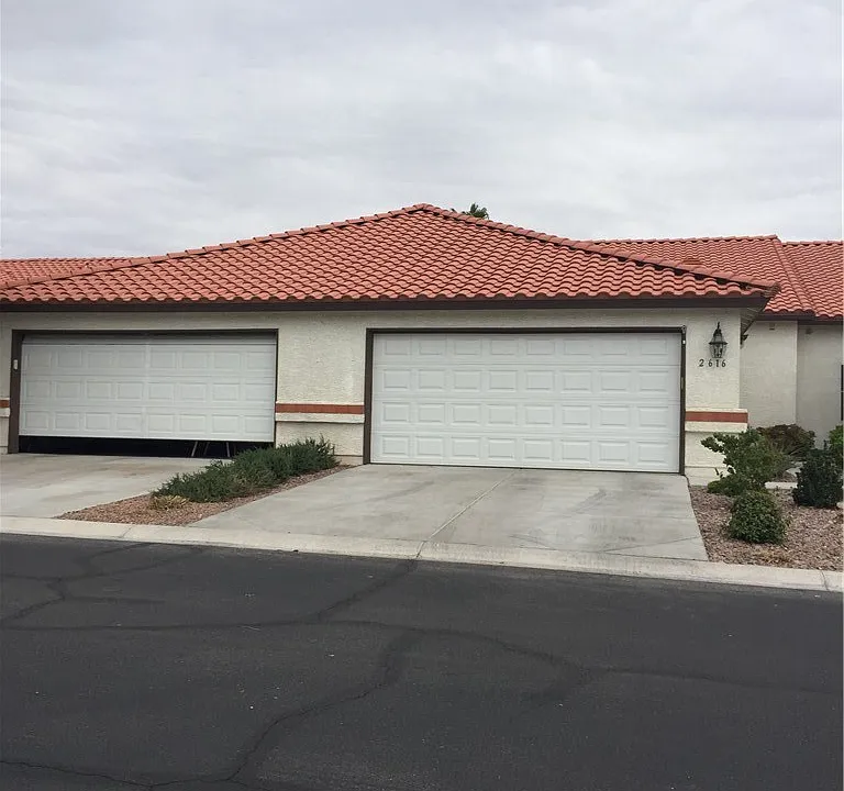 2616 Magic Moon Ln #4