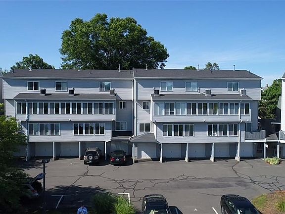 2nd image of 365 Woodford Ave APT 17