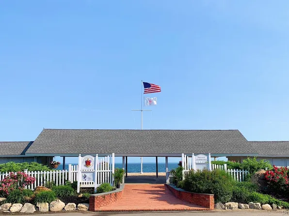 Valley Drive, Huntington Bay, NY 11743