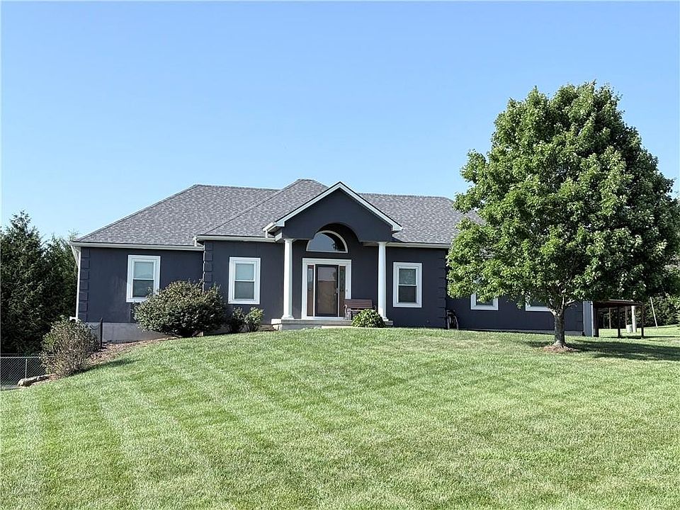 1st image of 16502 Dana Ln