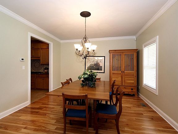 3rd image of 760 Antney Ln