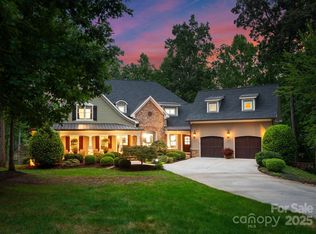 20361 Enclave Oaks Ct, Cornelius, NC 28031
