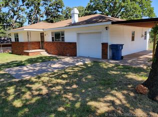 302 Hillcrest St, Pawnee, OK 74058