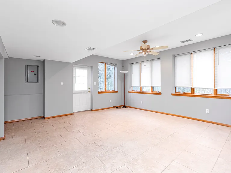 5 Glenbrook Rd — Photo 9
