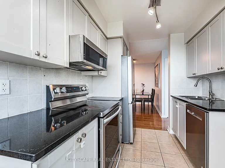 1 Elm Dr W #2111 — Photo 16