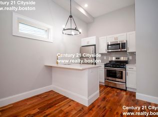 286 Maverick St #2AA, Boston, MA 02128