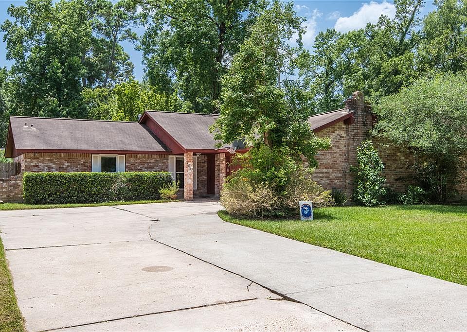 1st image of 3427 Gary Ln