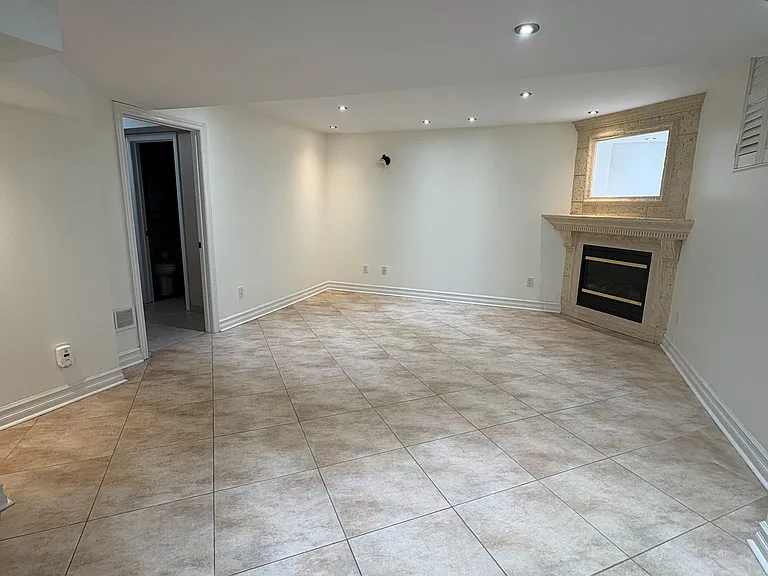59 Dybal St — Photo 4