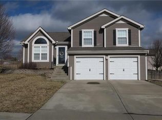 10901 N Donnelly Ave, Kansas City, MO 64157