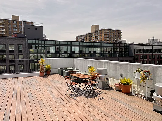 Rented by Compass | media 33