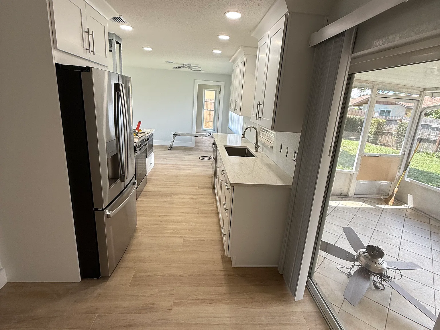 3 bed, 1489 sqft, $3,300 — Photo 4
