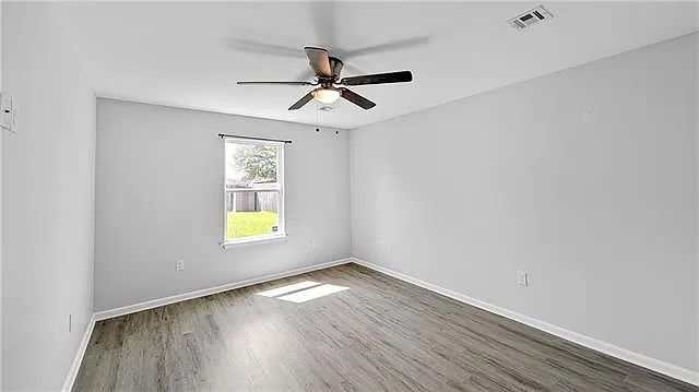 1706 Stafford St — Photo 8