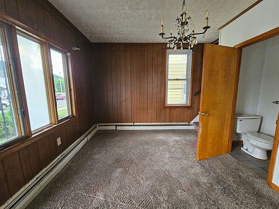Formal Dining