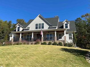 13 Pinerock Dr, Travelers Rest, SC 29690