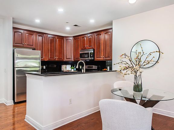 2nd image of 7400 River Rd APT 302