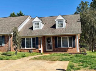 349 W Pointe Dr, Spartanburg, SC 29301