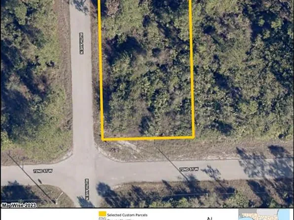 3218 72nd St W, Lehigh Acres, FL 33971