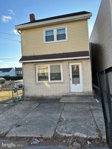 46 N Railroad Ave, Frackville, PA, 17931