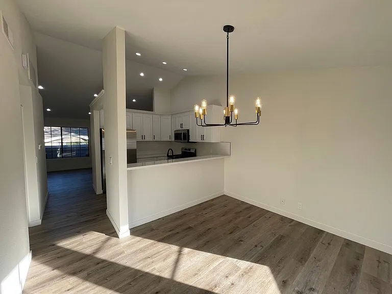 11350 Foothill Blvd #9 — Photo 7