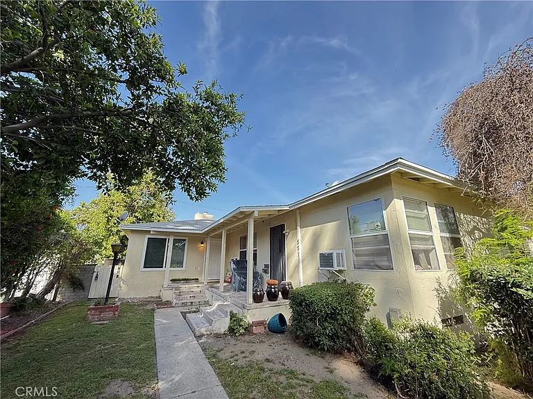 549 N Niagara St — Photo 19