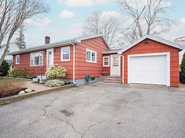14 Butler St, Taunton, MA 02780
