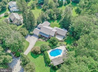 586 Fairview Ter, York, PA