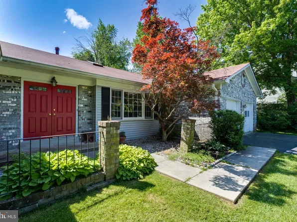 2005 Mayflower Dr, Silver Spring, MD 20905