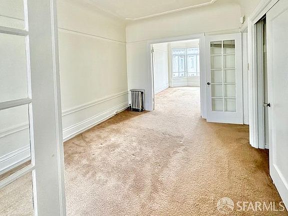 4th image of 3141 Franklin St #8