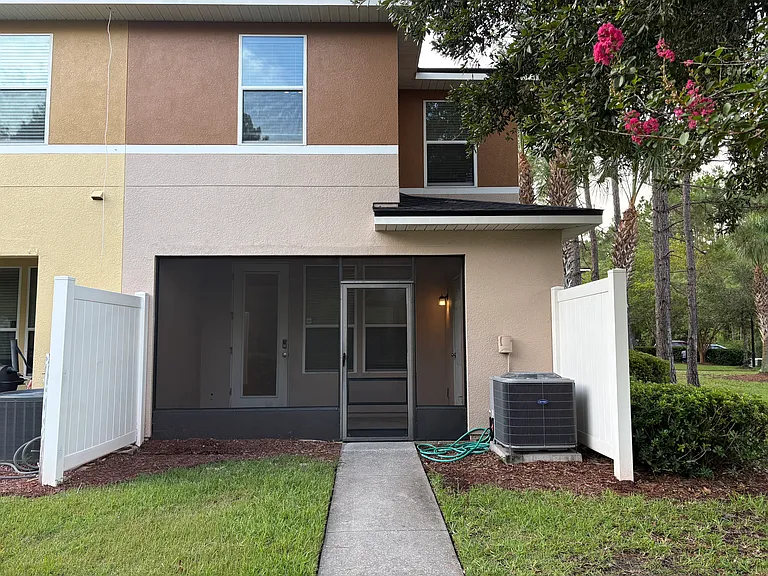 625 Oakleaf Plantation Pkwy #1211 — Photo 24
