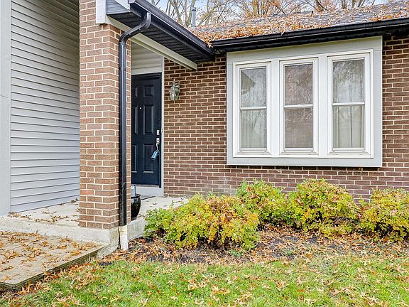 3rd image of 4543 Boca Ct