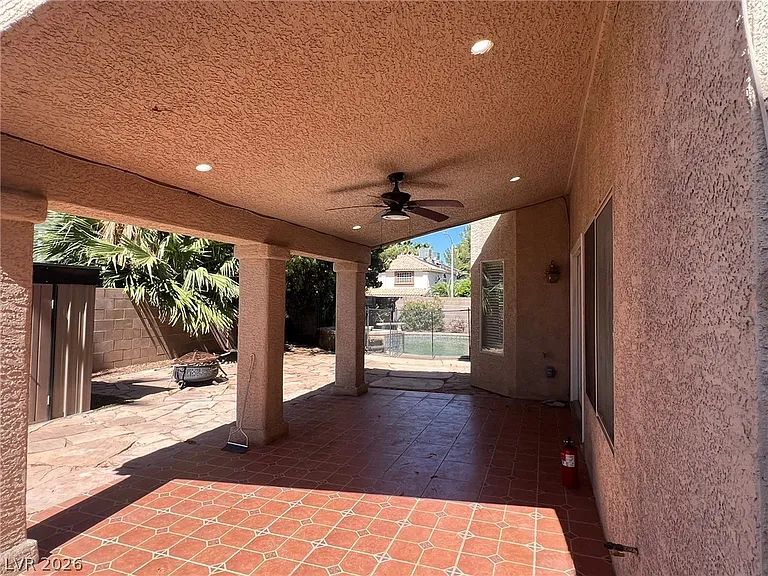 2836 Via Florentine St — Photo 38