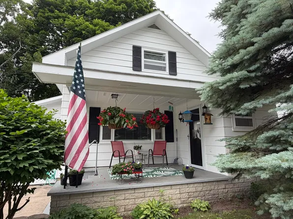 511 E River St, Cadillac, MI 49601