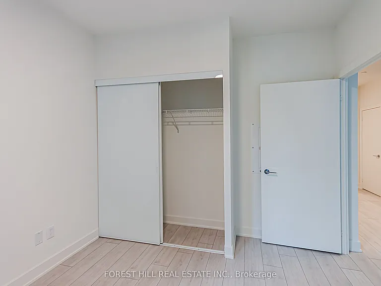 15 Mercer St S #807 — Photo 15