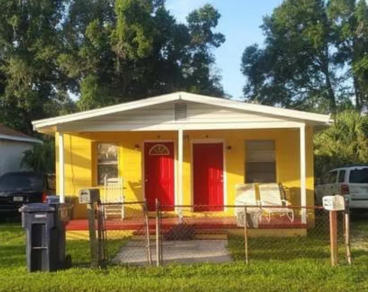 2911 E 33rd Ave #B — Photo 3