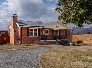 511 Crutchfield Rd, Union Mills, NC 28167