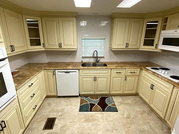 4th image of 8648 Baron Dr Lot 289