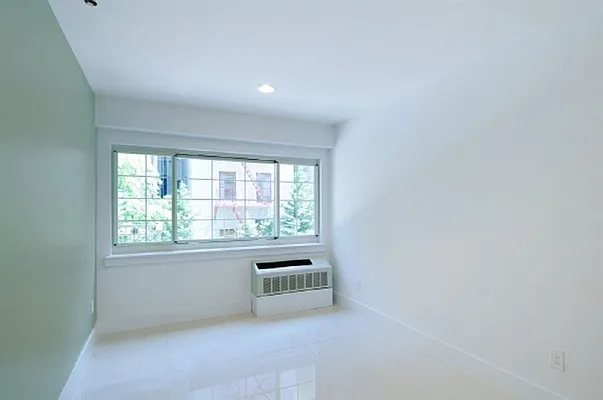 Rented by Corcoran | media 12