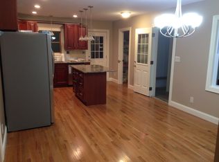 96 Edward St, Chicopee, MA 01020