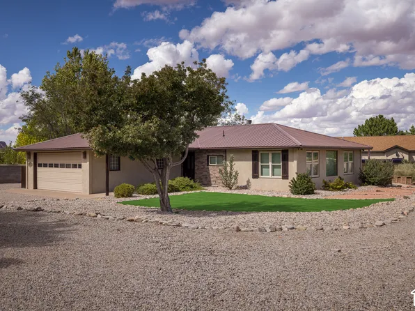 4095 Mountain Ct, Moab, UT 84532