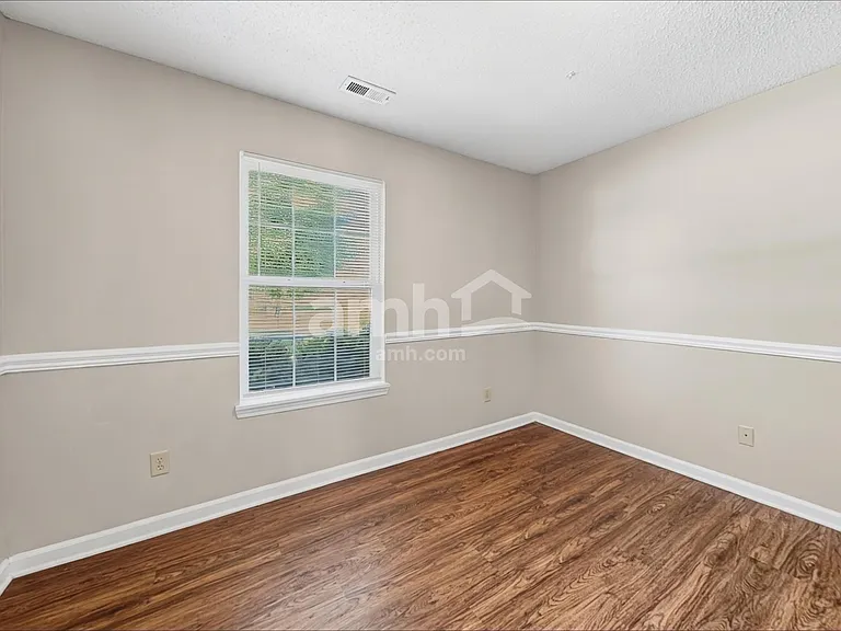 7315 Cordova Dr — Photo 15