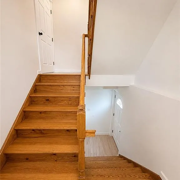 217 Van Buren St — Photo 3