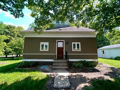 110 1st Ave NE, Bertha, MN, 56437