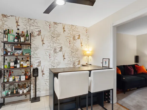 124 President Street image 5 of 14