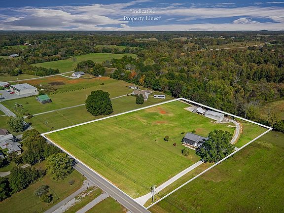 6th image of 3868 Burgess Falls Rd