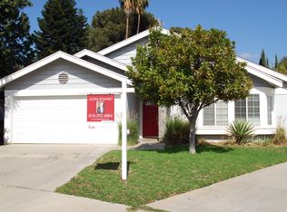 7850 Chimineas Ave, Reseda, CA 91335